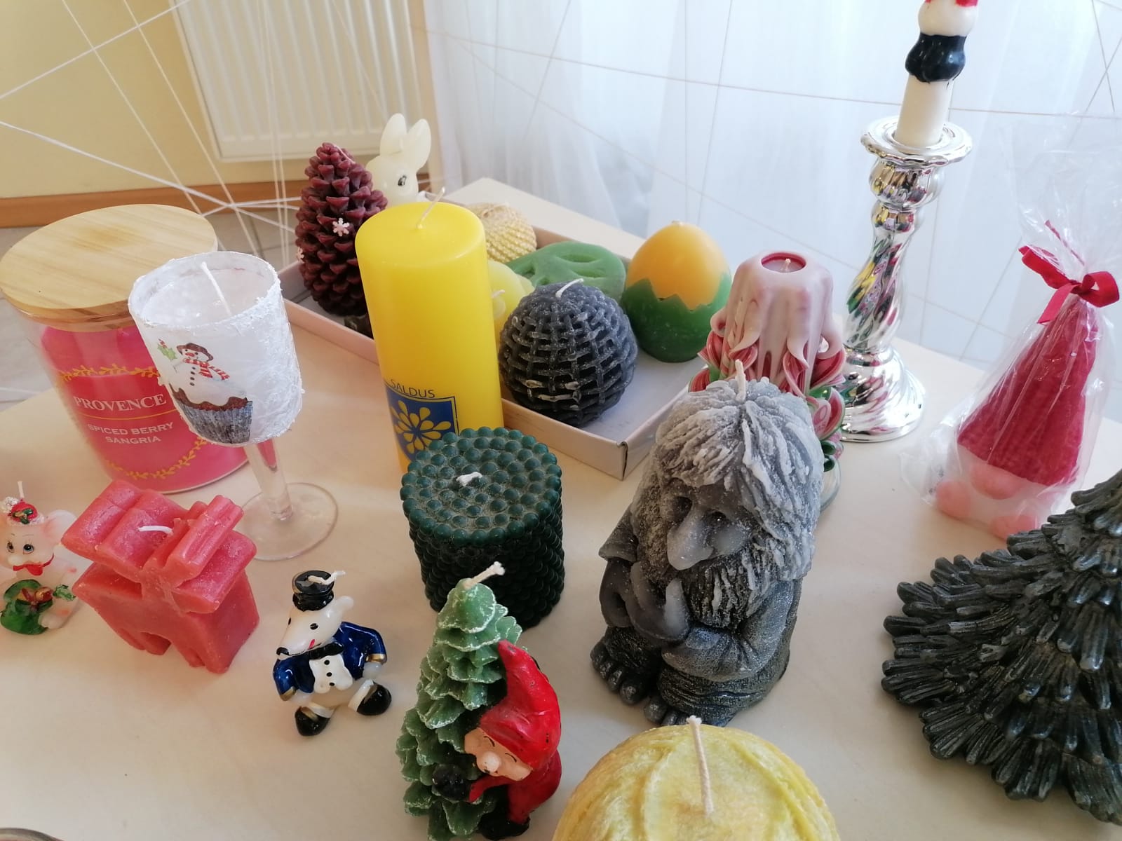 svecu diena1